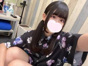 花園めろ 21歳