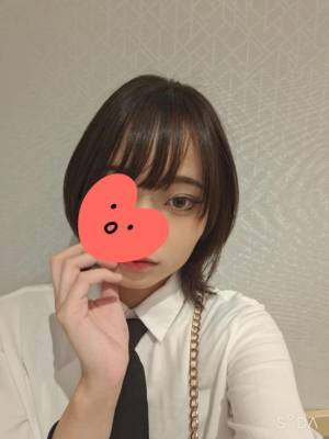 桜咲なぎ 19歳