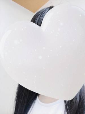 望月みお 21歳