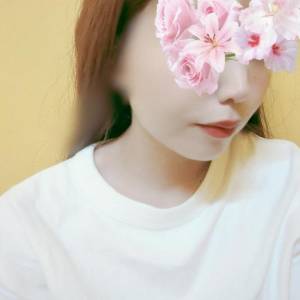 月森あずき 22歳