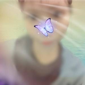 月森あずき 22歳