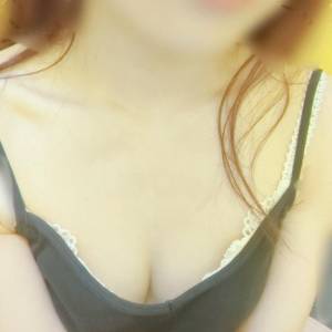 月森あずき 22歳
