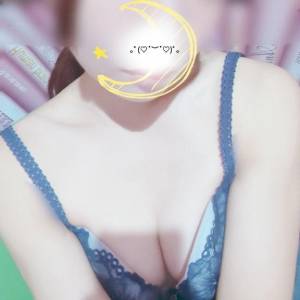 月森あずき 22歳