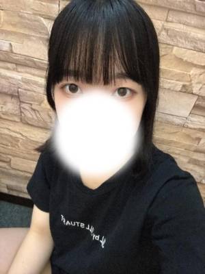 栗田まろん 20歳