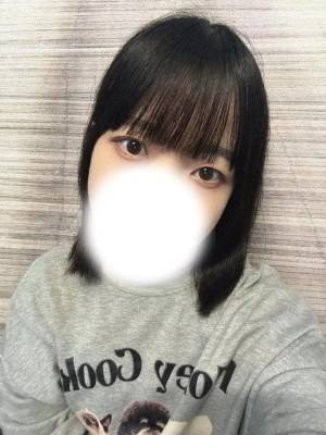 栗田まろん 20歳