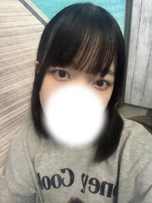 栗田まろん 20歳