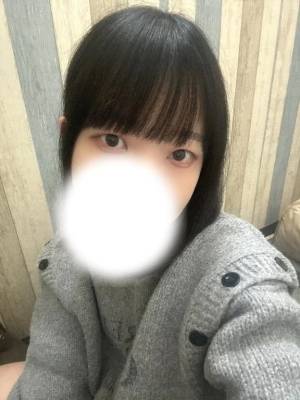 栗田まろん 20歳