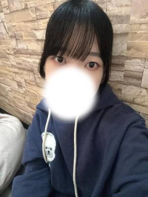 栗田まろん 20歳