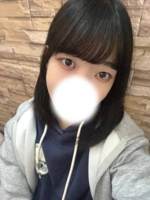 栗田まろん 20歳