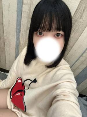 栗田まろん 20歳