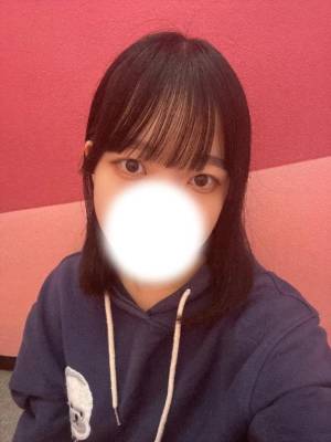 栗田まろん 20歳