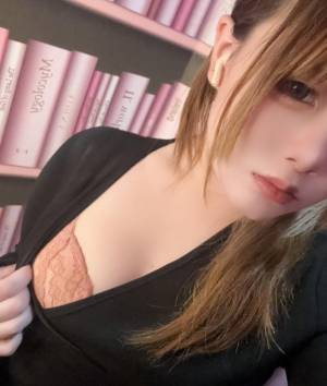 湊るる 18歳