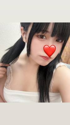 湊るる 18歳