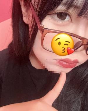 湊るる 18歳