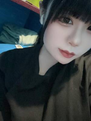 湊るる 18歳