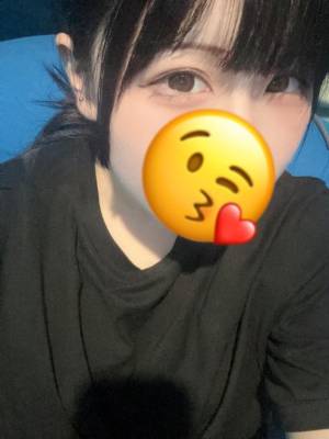 湊るる 18歳