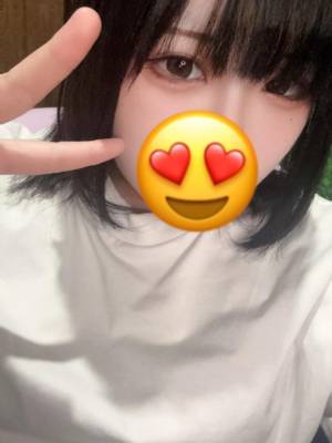 湊るる 18歳