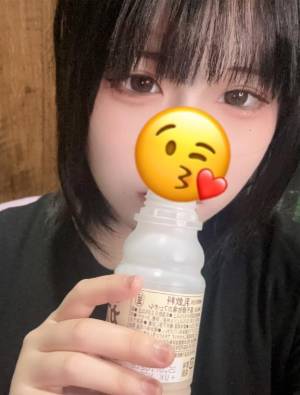 湊るる 18歳