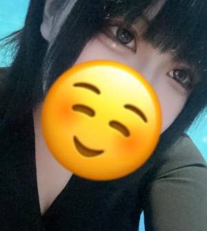 湊るる 18歳