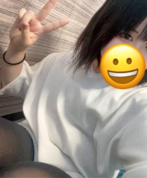 湊るる 18歳