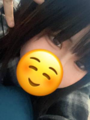 湊るる 18歳