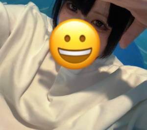 湊るる 18歳
