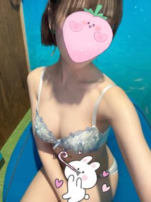 利田あきな 21歳