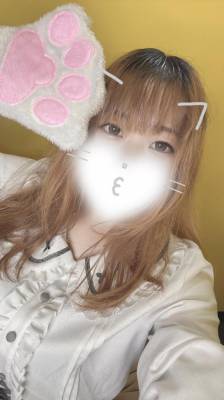 柏木あかね 18歳