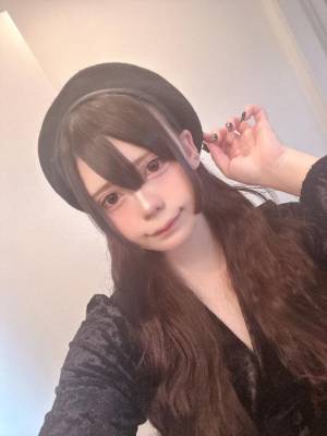 白鳥ジャスミン 19歳