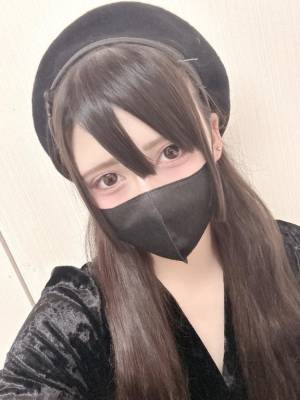 白鳥ジャスミン 19歳