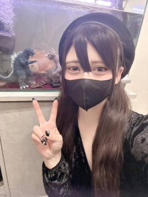 白鳥ジャスミン 19歳