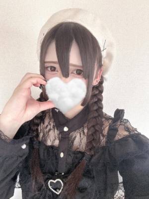 白鳥ジャスミン 19歳