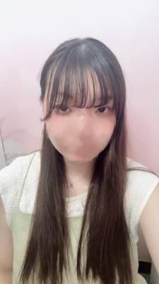 佐保あやり 20歳