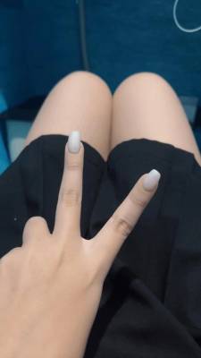 瀬戸すずめ 19歳