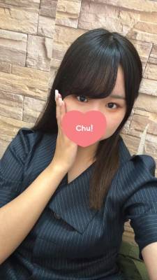瀬戸すずめ 19歳