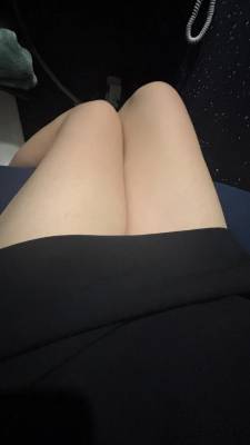 瀬戸すずめ 19歳