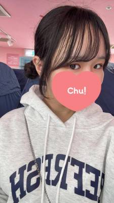 瀬戸すずめ 19歳