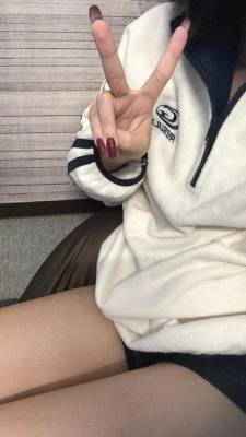 瀬戸すずめ 19歳