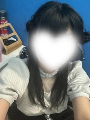 夜宵めあ 22歳
