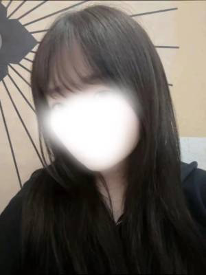 愛月める 20歳