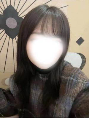 愛月める 20歳