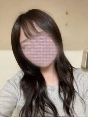 愛月める 20歳