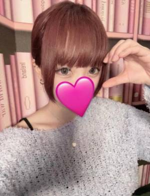 戦慄るい 18歳