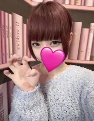 戦慄るい 18歳
