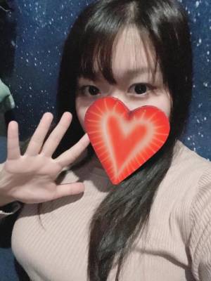 森乃ほたる 20歳