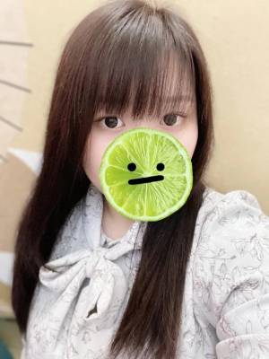 森乃ほたる 20歳