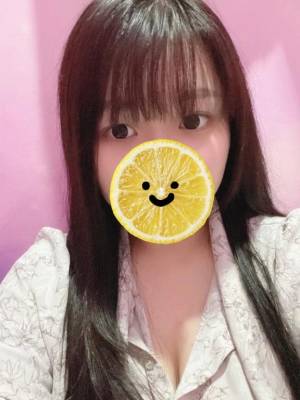 森乃ほたる 20歳