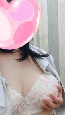 井口ななか 22歳