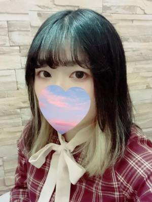 岡島まどか 25歳