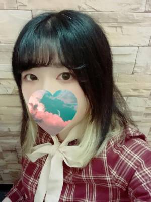 岡島まどか 25歳